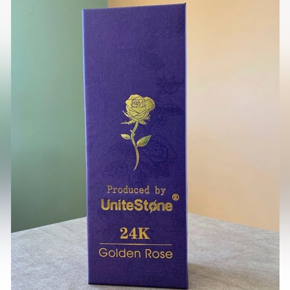Valentine’s Day Gift 24k Gold Rose Dipped in Gold with Red Petals - Picture 2 of 4